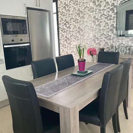 فيلة Hsh By Mhousing